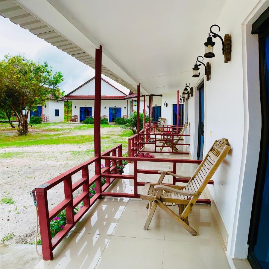 Homestay Resort Koh Rong Sanloem Сиануквиль Экстерьер фото
